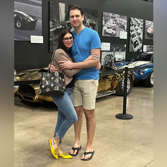 Meet your Posher, Amber - Picture 8 of 8